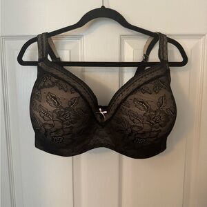 Like New Cacique Modern Lace Balconette Underwire Bra.